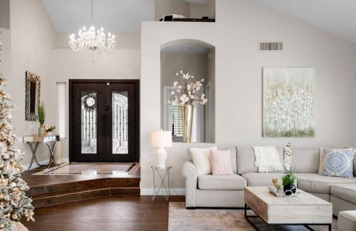 Paradise Park Vista House | Scottsdale Luxury Home w/ Pool, Games and Fire pit