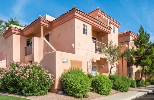 North Scottsdale Resort | Scottsdale Villa 2 BR Condo with Pool near TPC Golf Course