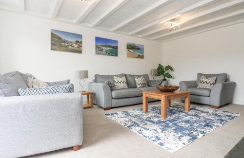 Mullion House | Scrumpy