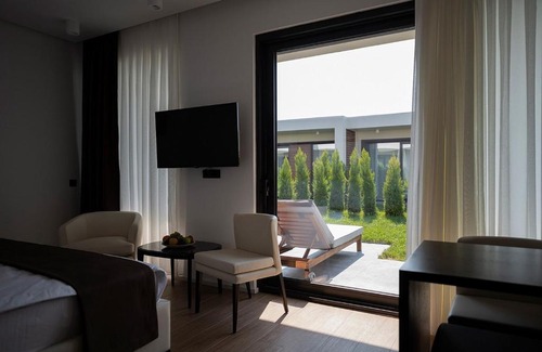 Nardaran Villa | Sea Breeze Resort Baku WhiteVillas1