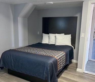 Downtown Hotel | Sea Garden Inn