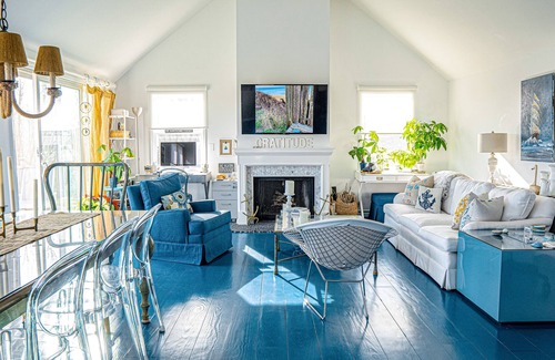 Tom Nevers House | Sea Lion | Home on Nantucket with ocean view & decks, walk to the beach