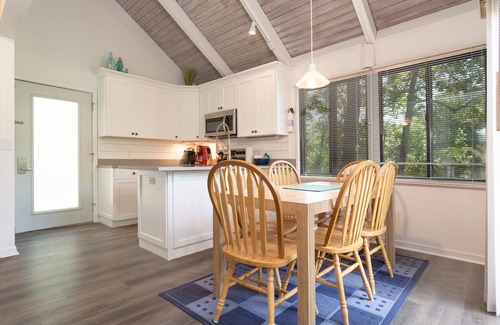 Night Heron House | Sea Pines Home w/Loft | Close to Beach, Nature Views, Bikes