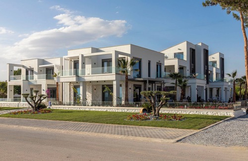 Paralia Ofryniou Villa | Sea Residence -Three bedroom Villa with Private Pool