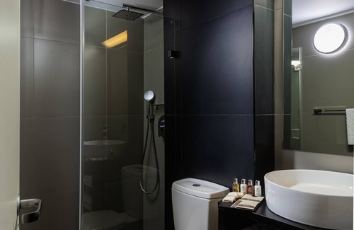 Tel Aviv Promenade Hotel | Sea Side by Zvieli Hotels