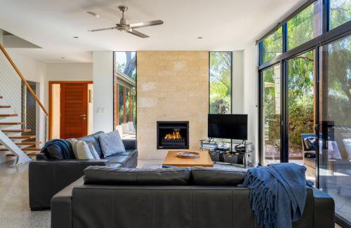 Naturaliste House | Sea Spirit I Private Properties