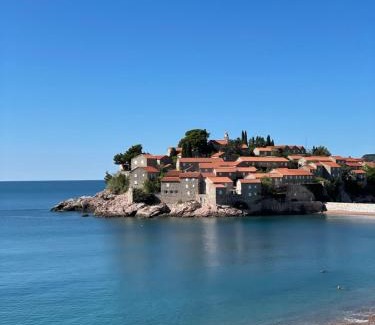 Sveti Stefan Apartment | SEA VIEW APARTMENT