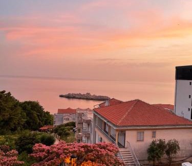 Sveti Stefan Apartment | SEA VIEW APARTMENT
