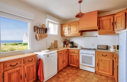 Erquy Ski Chalet | Sea view direct beach access 4 adults and 3 children