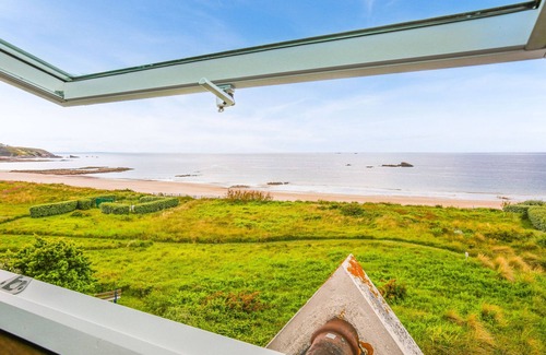 Erquy Ski Chalet | Sea view direct beach access 4 adults and 3 children