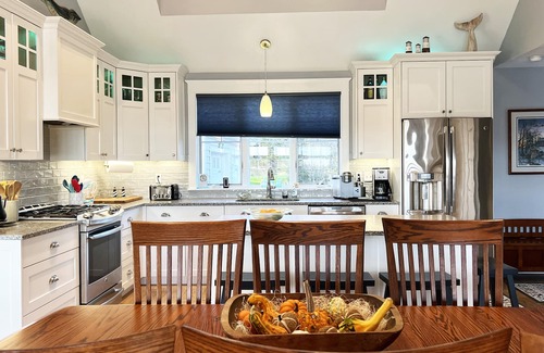 Southwest Harbor House | SEA VIEW GORGEOUS LUXURY W/OCEAN VIEWS AND ACCESS OVERLOOKING SOUTHWEST HARBOR