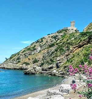 Altavilla Milicia Apartment | Sea View Holiday