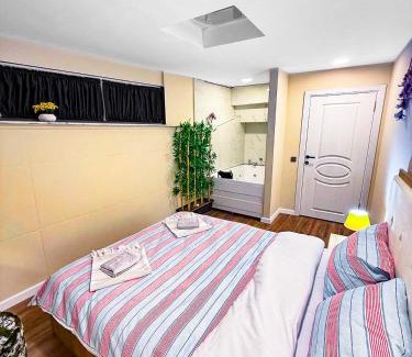 Eski Lara Apartment | Sea View Luxury Near Akra Hotel