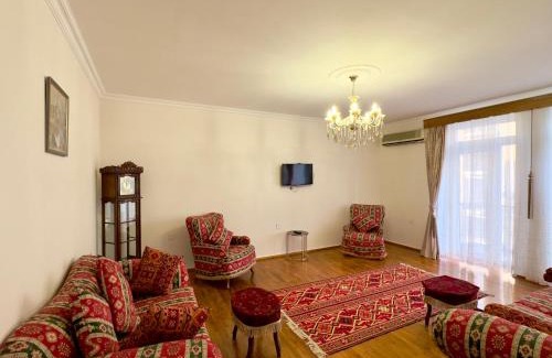 Baku Old Town Apartment | Sea View Old City Apartment