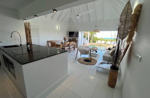 Anse de Lorient Villa | Sea view, very private