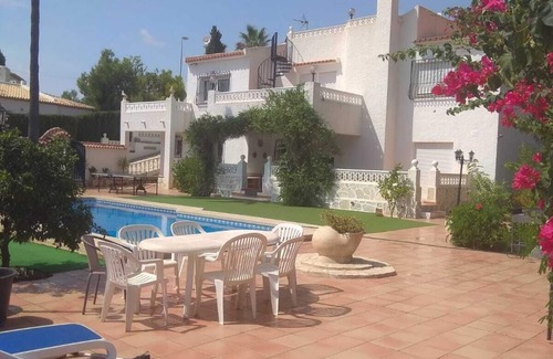 L'Alfas del Pi House | Sea view Villa for 10 guests in L'Alfas del pi between Altea and Benidorm