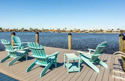 Eight Lakes Villa | SEABIM Villa TRENDALIA - Modern style, big pool, Lake view, Gulf access