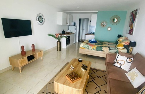 Marigot Apartment | SeaBreeze Apartment