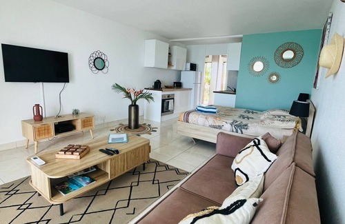 Marigot Apartment | SeaBreeze Apartment