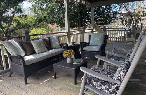 West Cape May House | 'Seabreeze on Sunset '. Peaceful Retreat. Top Level Ocean View. Two En-Suites.