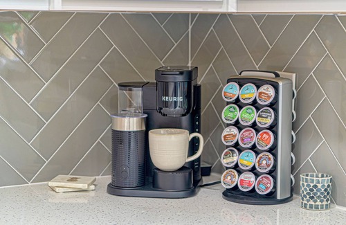 Plano House | Seabrook Home 4-bed home-Pool & Hot Tub!