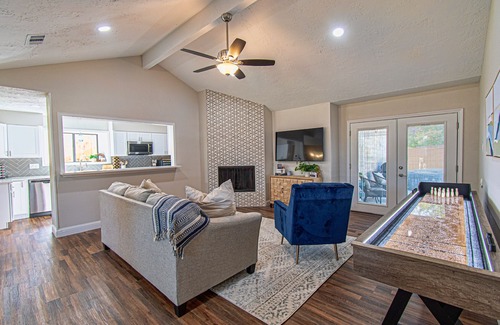 Plano House | Seabrook Home 4-bed home-Pool & Hot Tub!