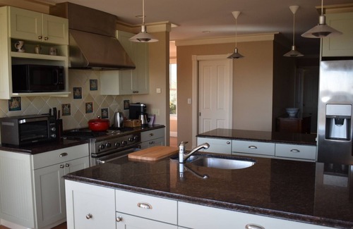 Little Compton House | Seabury House offered by Sakonnet Farm & Stays