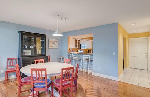 Sawgrass Condo | Seaclusion - Spacious condo w/lanai & pool