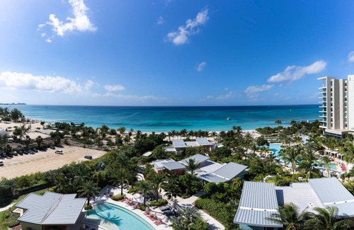 Seven Mile Beach House | Seafire Residence N701