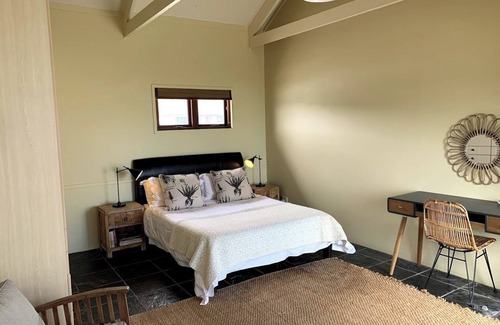 Suiderstrand House | Seafront home in the Agulhas reserve at southern tip of Africa