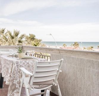 Alba Adriatica Apartment | Seafront House Free Parking AC