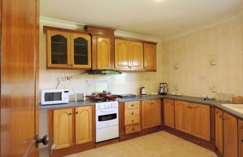 Kerr Serign Apartment | Seafront Residence