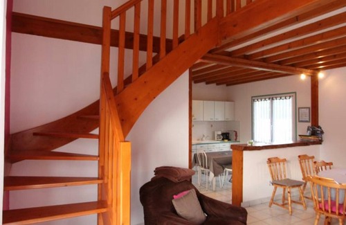 Denneville Cottage | Seaside House in Denneville - 6 pers, 3 bedr, terrace