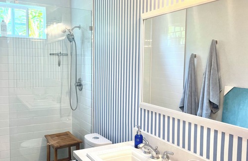 Carlsbad House | Seaside Sanctuary sleeps 2, 2 mi to the beach