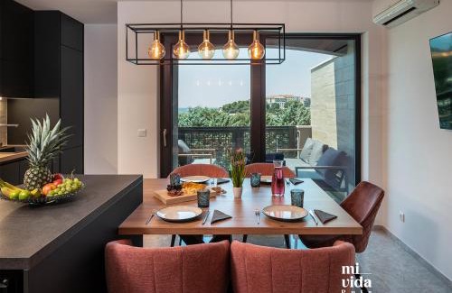 Pjescana Uvala Apartment | Seaside view - Family & Friends Apartment