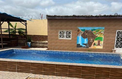 Bargny Gouddau Apartment | Seaside Villa Sleeps 2 with Ocean Views