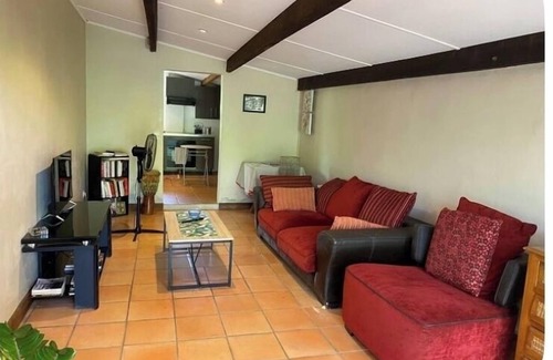 St Gilles-les-Bains Villa | Seasonal rental 200m from the lagoon and beach at La Saline les Bains. La Réunion