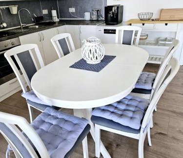 Zaboric Apartment | Seaview apartment at beach