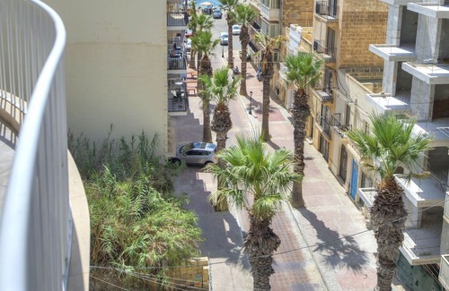 Xlendi Apartment | Seaview apt in the Heart of Xlendi ESCH1-1