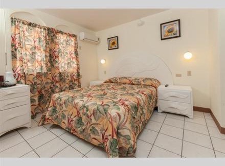 Philipsburg Hotel | Seaview Beach Hotel