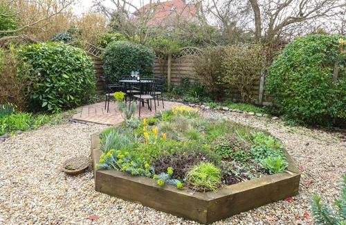 Salthouse Cottage | Seaview Cottage