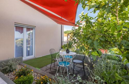 Znjan Apartment | Seaview&jacuzzi 2BR apt