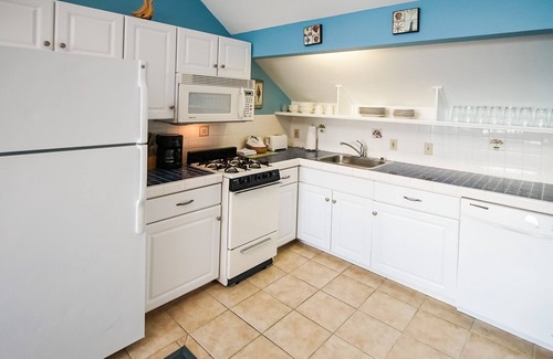 Dennis Port Apartment | Seawinds II