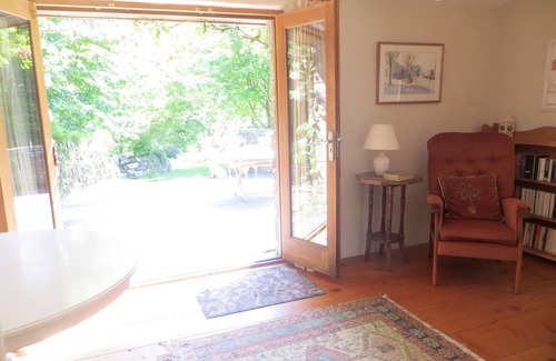 Westleigh Cottage | Secluded Cottage with extensive private garden