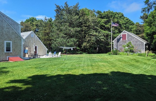 East Dennis House | Secluded Family/Pet Friendly Home in E. Dennis, Near Beaches