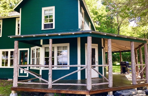 South Hero House | Secluded Lake Champlain Home on 1200' of Frontage