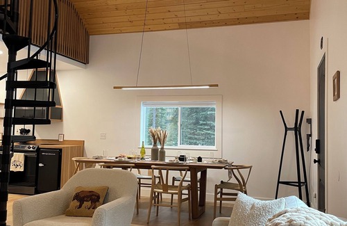 Columbia Falls Cabin | Secluded modern cabin bordering Glacier National Park!