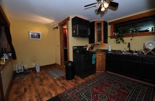 Kamas Cabin | Secluded Mountain Cabin with Amazing Views