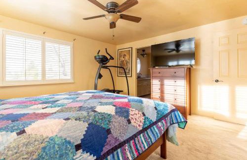 Tehachapi House | Secluded Mountain Retreat