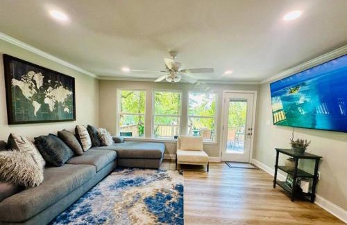 Modeste House | Secluded Riverside Oasis Private Deck Dock